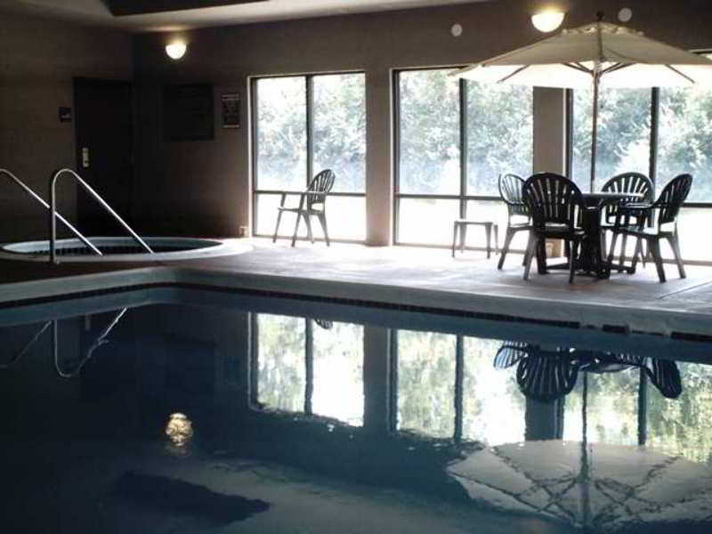 Hotel Hampton 3*